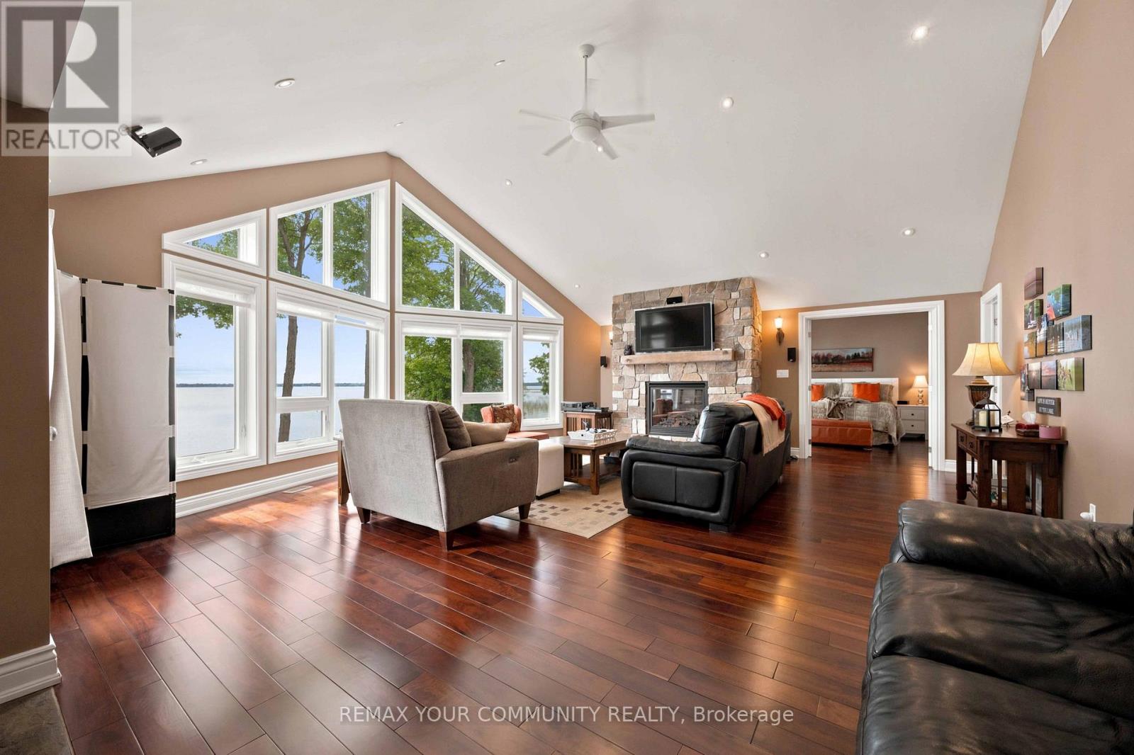 386 Bear Road, Georgina Islands, Ontario  L0E 1R0 - Photo 17 - N13690844