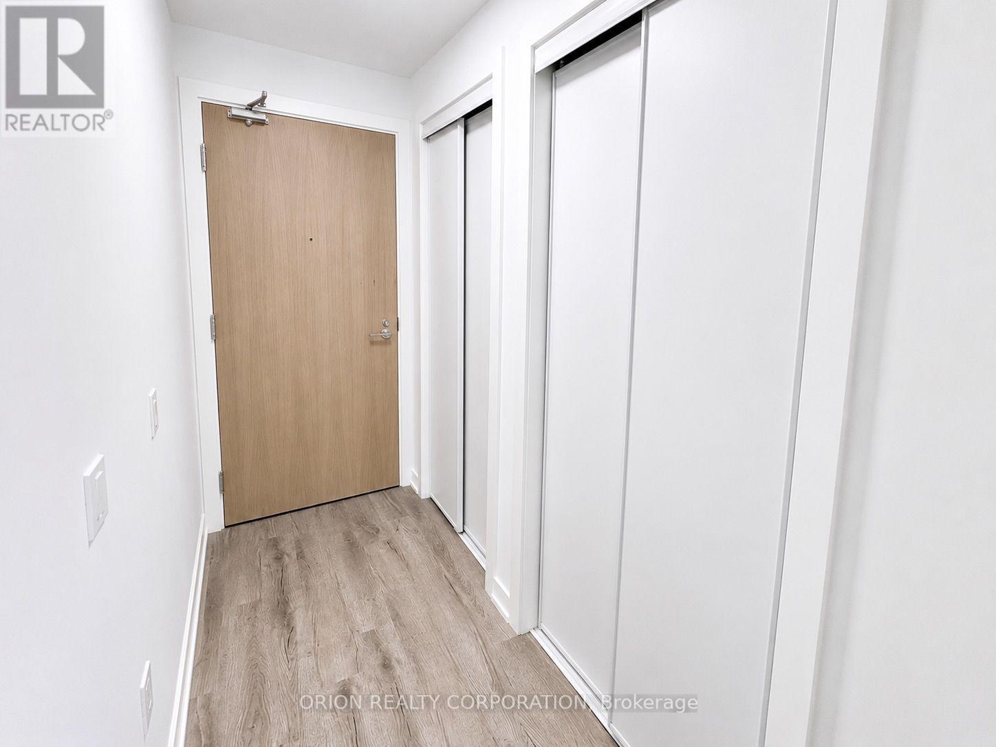 208 - 5 Meadowdale Road, Vaughan, Ontario  L4K 0C7 - Photo 2 - N13690888