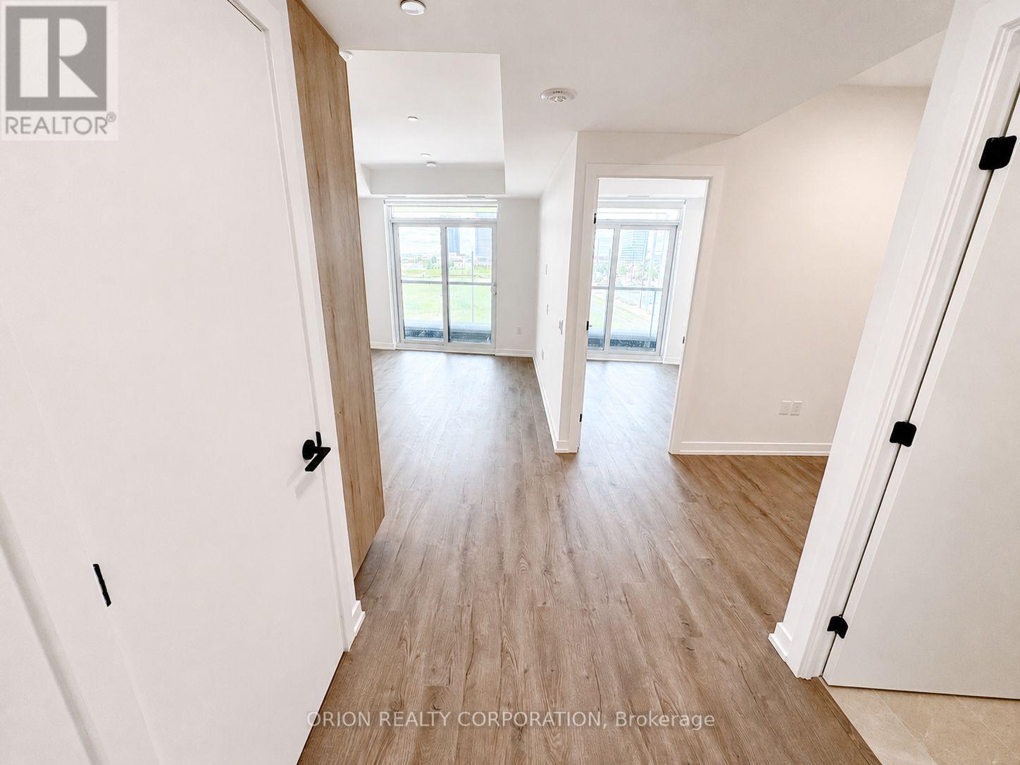 208 - 5 Meadowdale Road, Vaughan, Ontario  L4K 0C7 - Photo 3 - N13690888