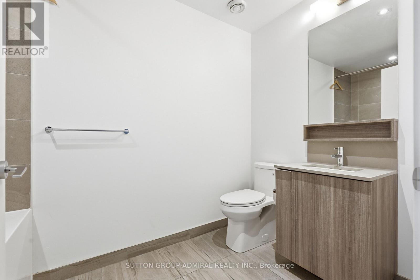 3901 - 5 Buttermill Avenue, Vaughan, Ontario  L4K 0J5 - Photo 9 - N13690908