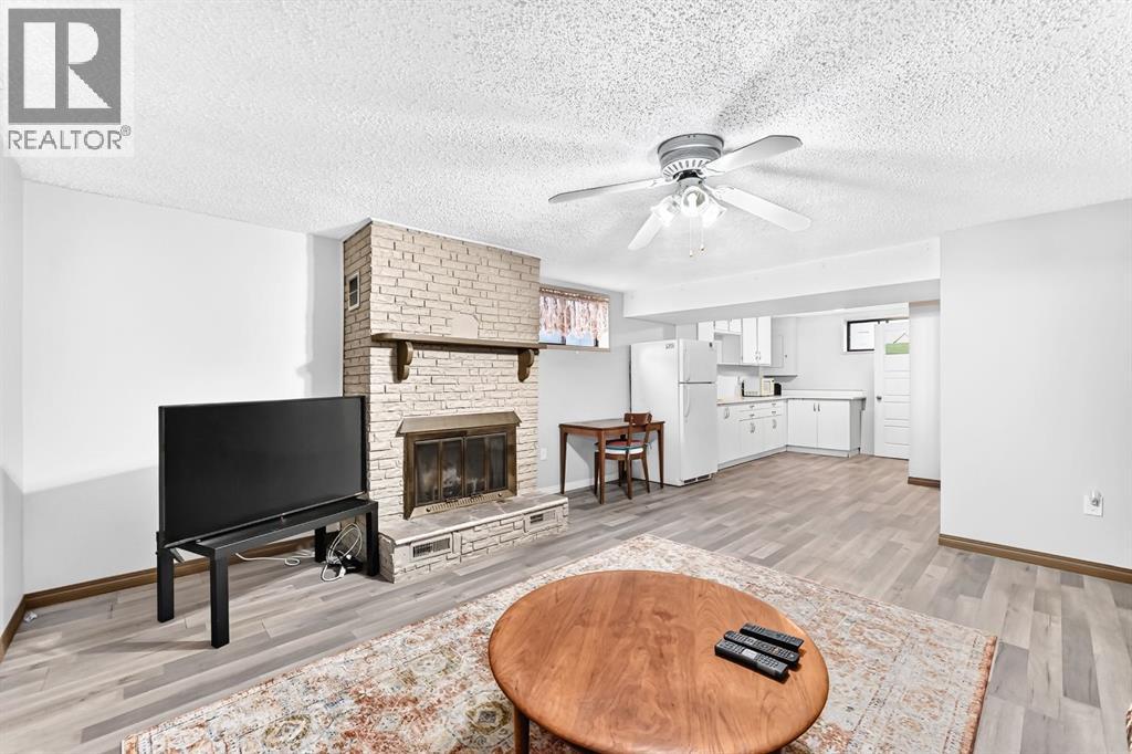 1949 Lytton Crescent SE, Calgary, Alberta  T2C 1K9 - Photo 30 - A2337494