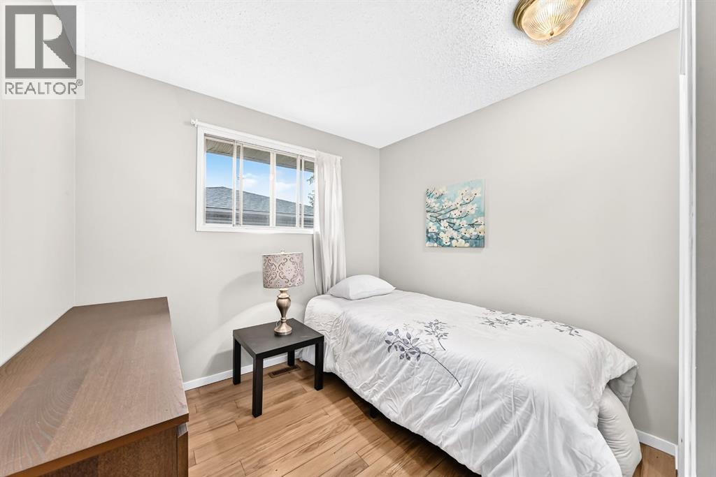 1949 Lytton Crescent SE, Calgary, Alberta  T2C 1K9 - Photo 19 - A2337494