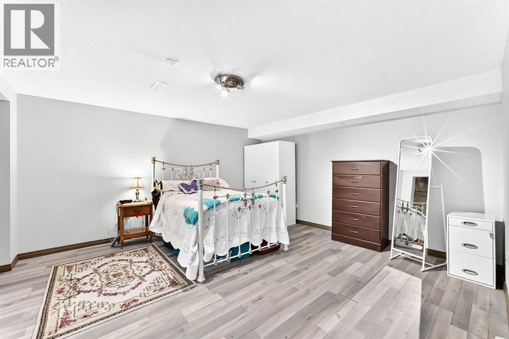 1949 Lytton Crescent SE, Calgary, Alberta  T2C 1K9 - Photo 31 - A2337494