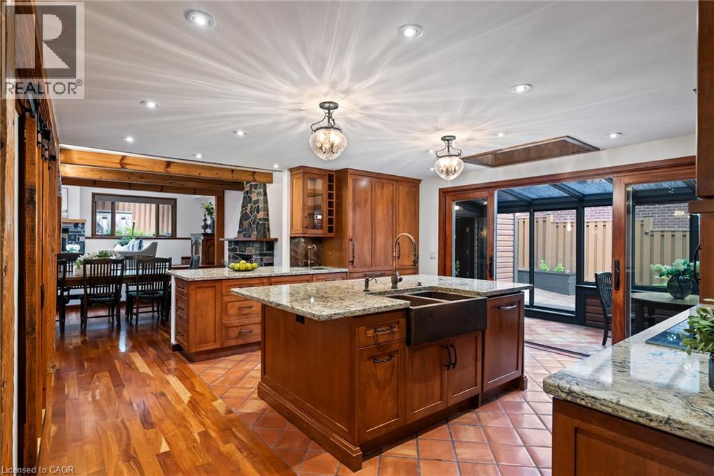 1194 Stirling Drive, Oakville, Ontario  L6L 1E6 - Photo 4 - 40856761