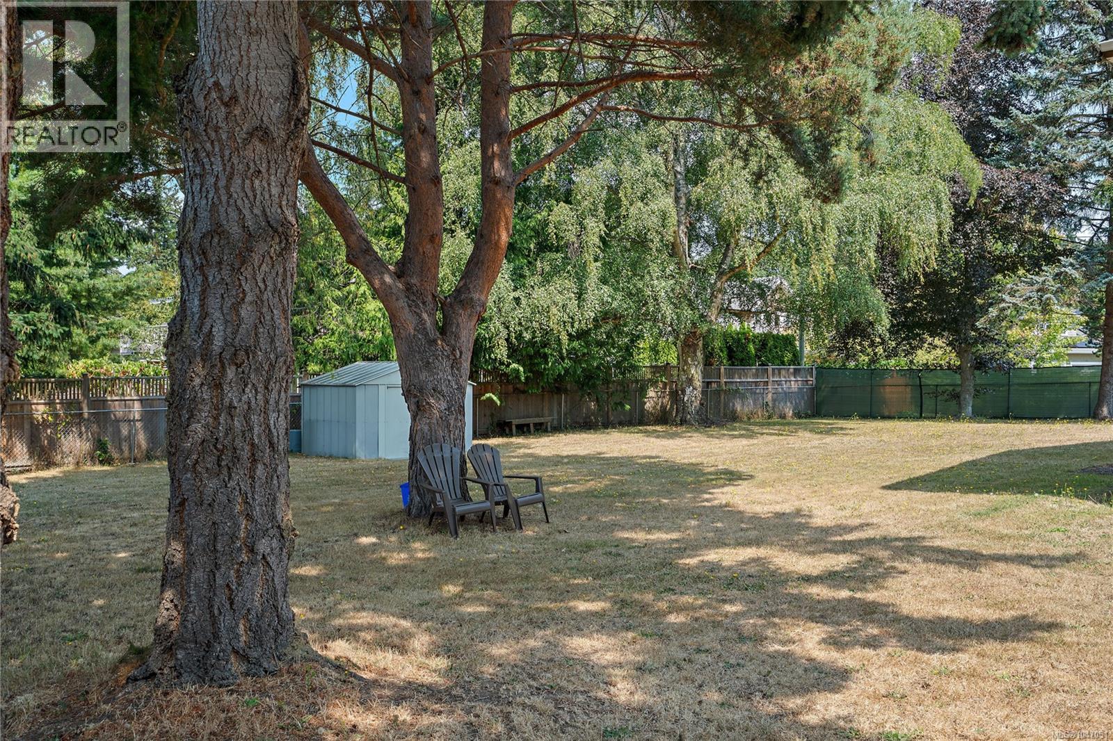 3934 Telegraph Bay Rd, Saanich, British Columbia  V8N 4H7 - Photo 16 - 1047051