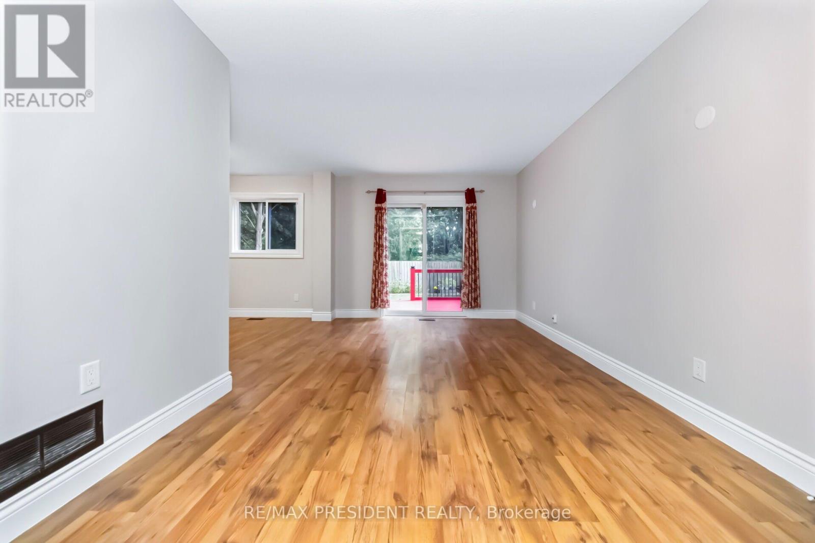 91 Martindale Crescent, Brampton, Ontario  L6X 2T8 - Photo 8 - W13690622