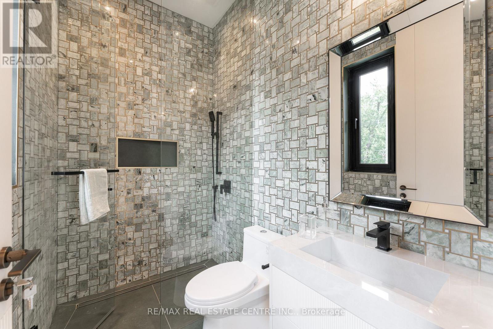 491 Fourth Line, Oakville, Ontario  L6L 5A8 - Photo 31 - W13690642