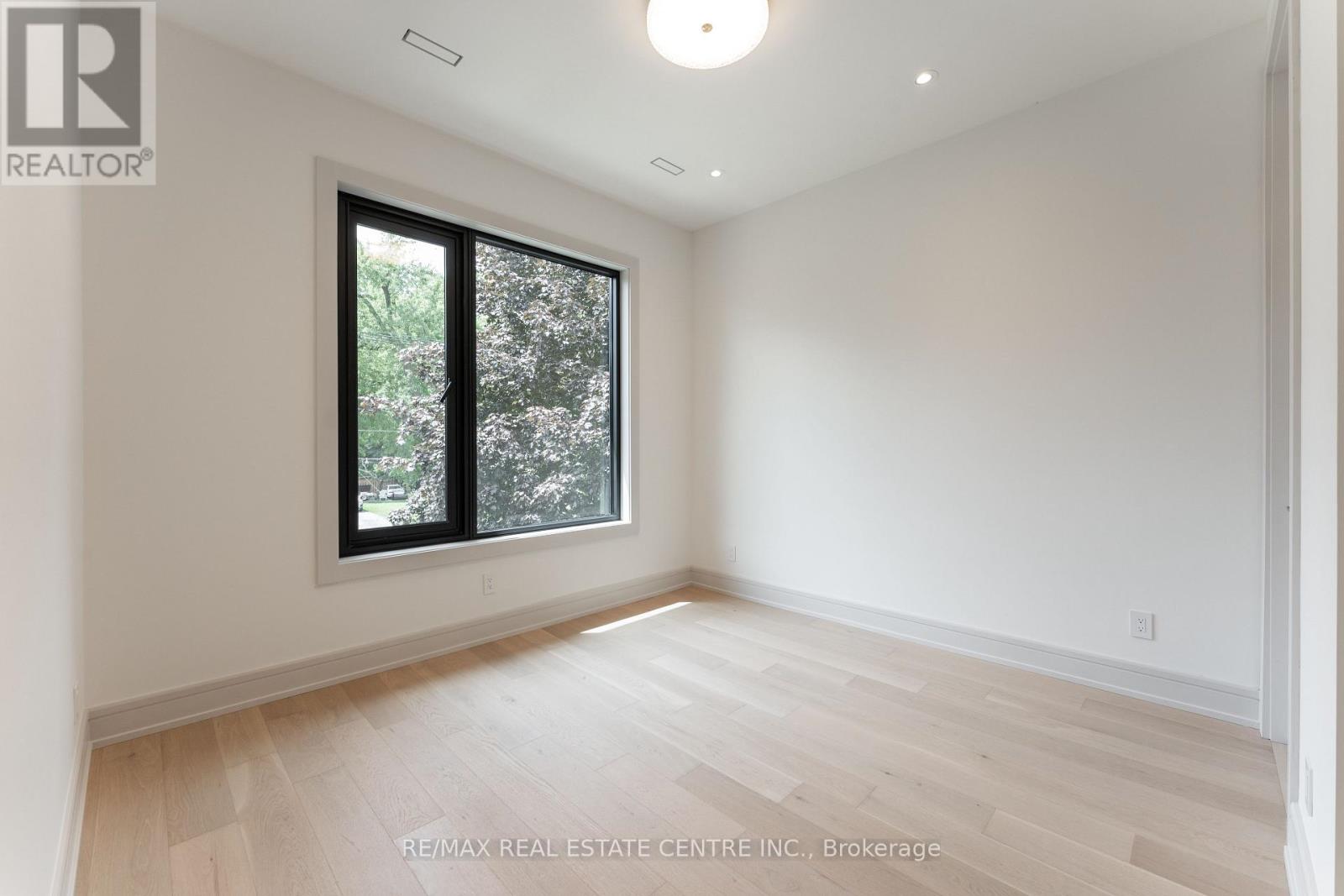 491 Fourth Line, Oakville, Ontario  L6L 5A8 - Photo 33 - W13690642