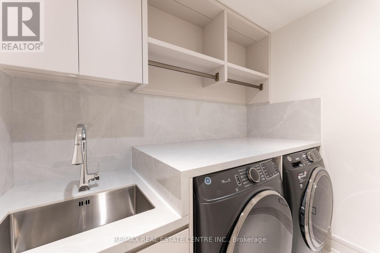 491 Fourth Line, Oakville, Ontario  L6L 5A8 - Photo 48 - W13690642