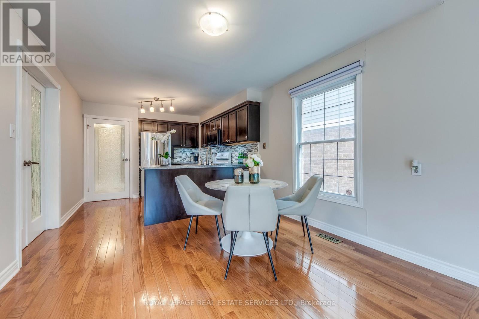 3390 Chartrand Crescent, Mississauga, Ontario  L5L 4C4 - Photo 16 - W13690656