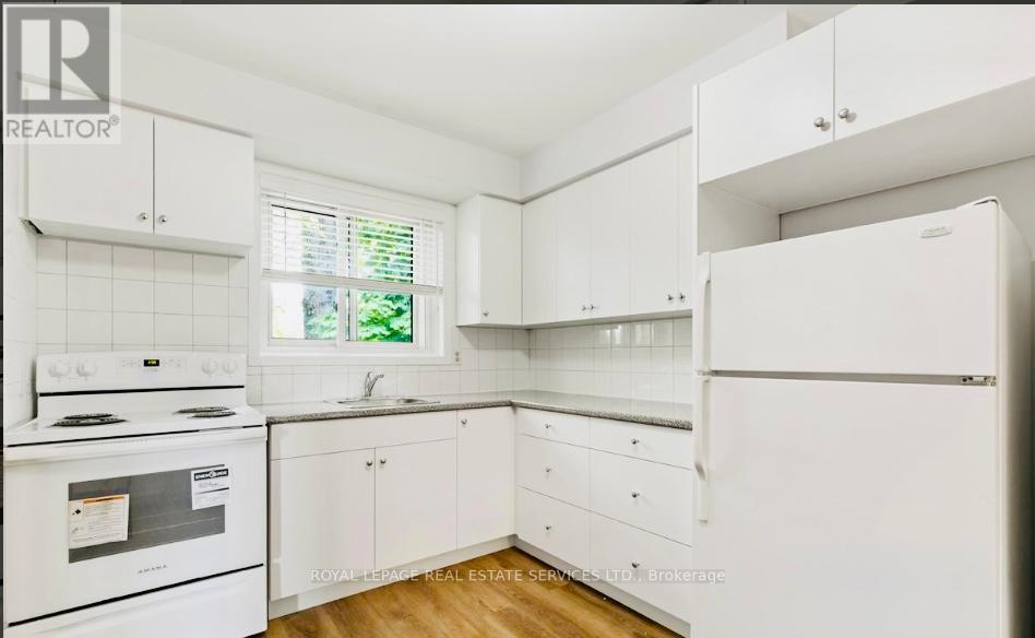 2 - 50 Peter Street, Mississauga, Ontario  L5H 2G8 - Photo 8 - W13690674