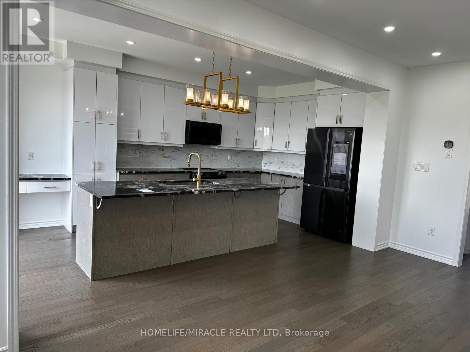 Upper - 147 Yates Drive, Milton, Ontario  L9E 1S7 - Photo 10 - W13690682