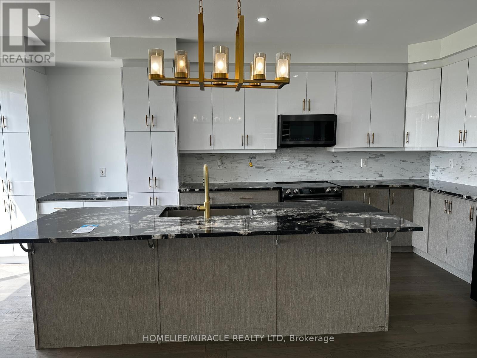 Upper - 147 Yates Drive, Milton, Ontario  L9E 1S7 - Photo 13 - W13690682