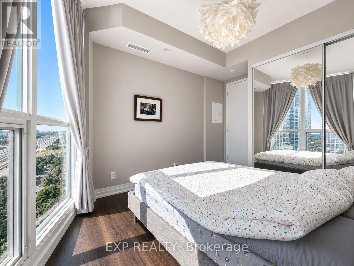 1807 - 1 Valhalla Inn Road, Toronto, Ontario  M9B 1S9 - Photo 10 - W13690686