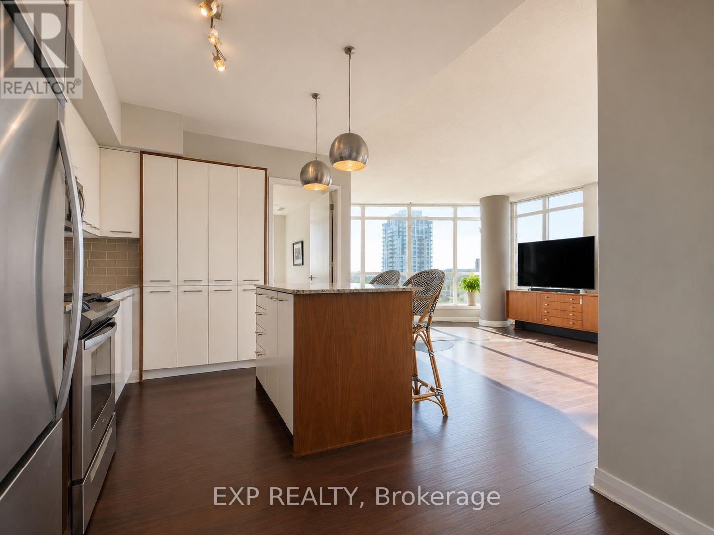 1807 - 1 Valhalla Inn Road, Toronto, Ontario  M9B 1S9 - Photo 7 - W13690686
