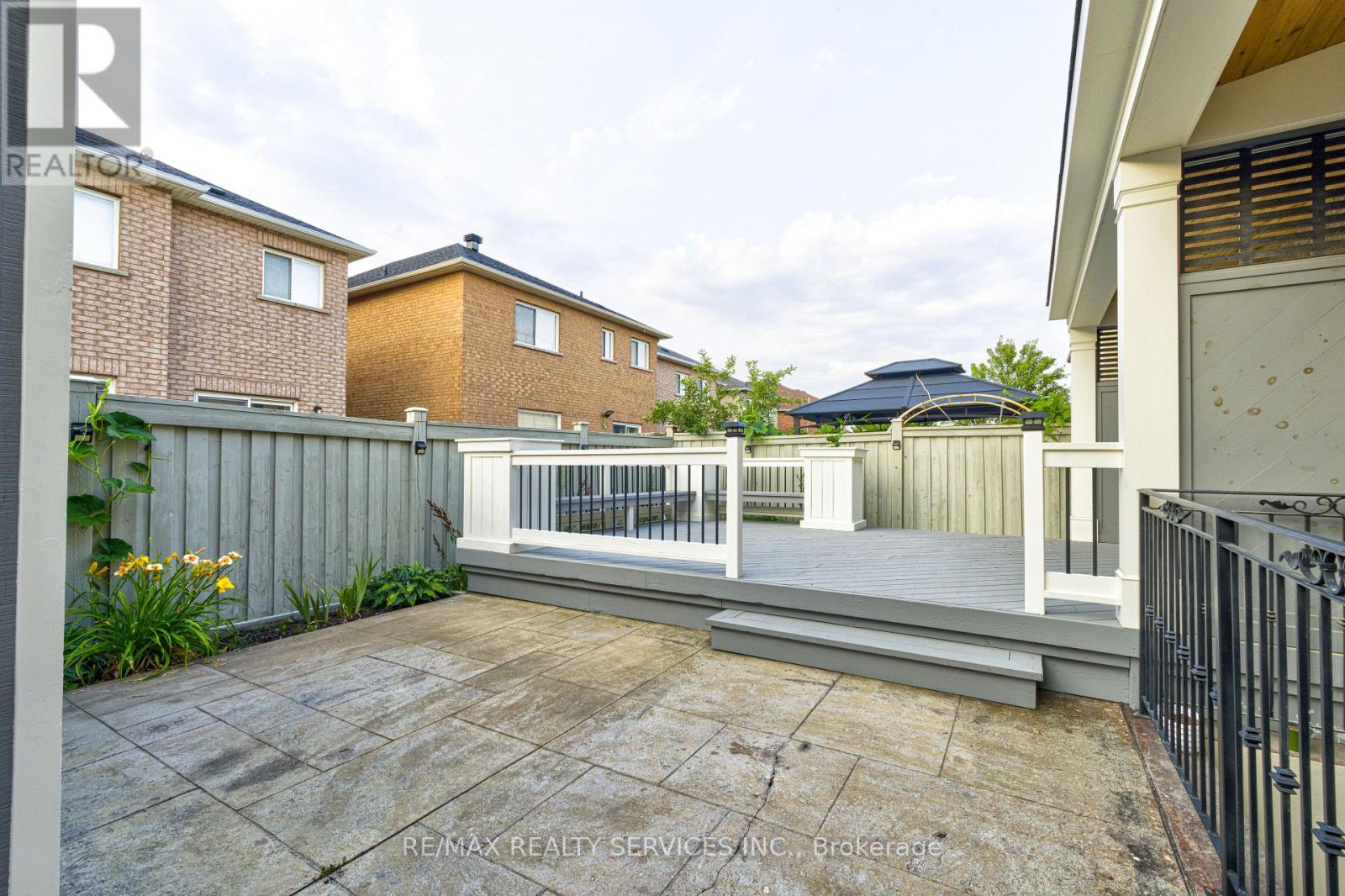 16 Fallgate Drive, Brampton, Ontario  L6X 0R5 - Photo 43 - W13690688