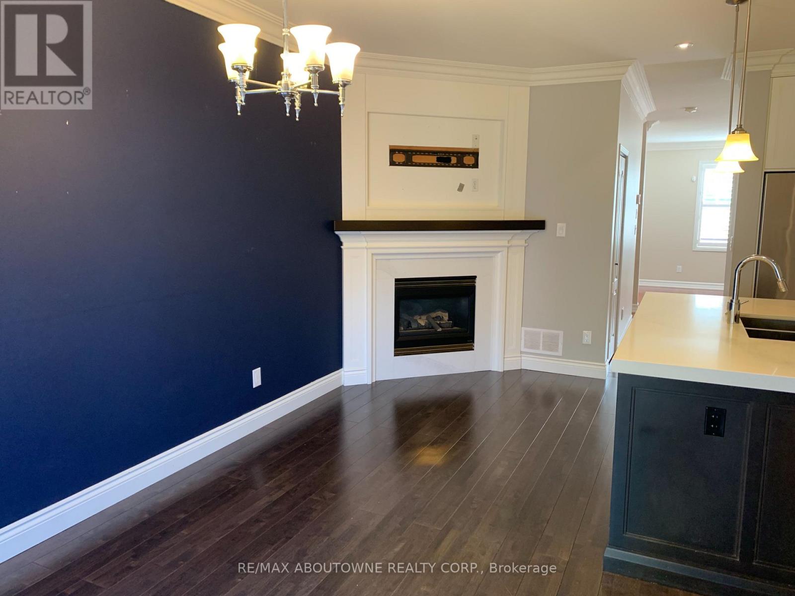469 Ambleside Drive, Oakville, Ontario  L6H 6N7 - Photo 12 - W13690692