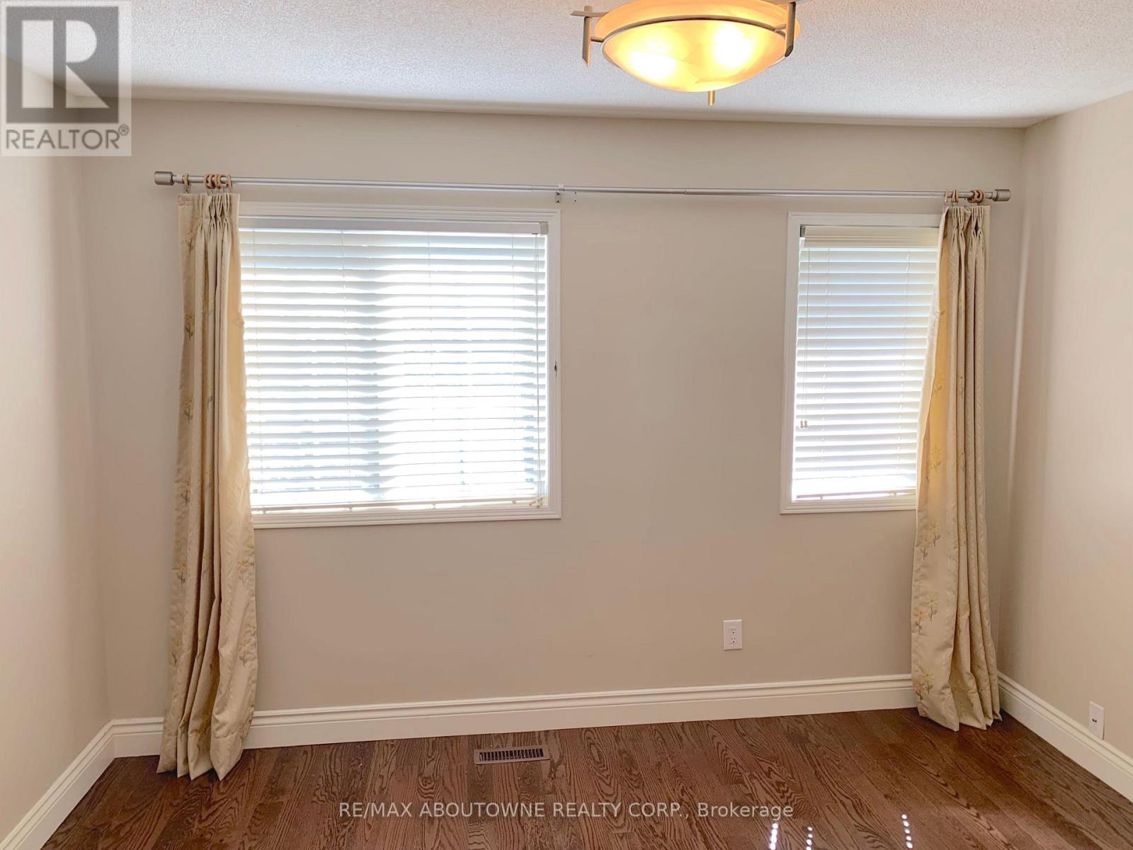 469 Ambleside Drive, Oakville, Ontario  L6H 6N7 - Photo 20 - W13690692
