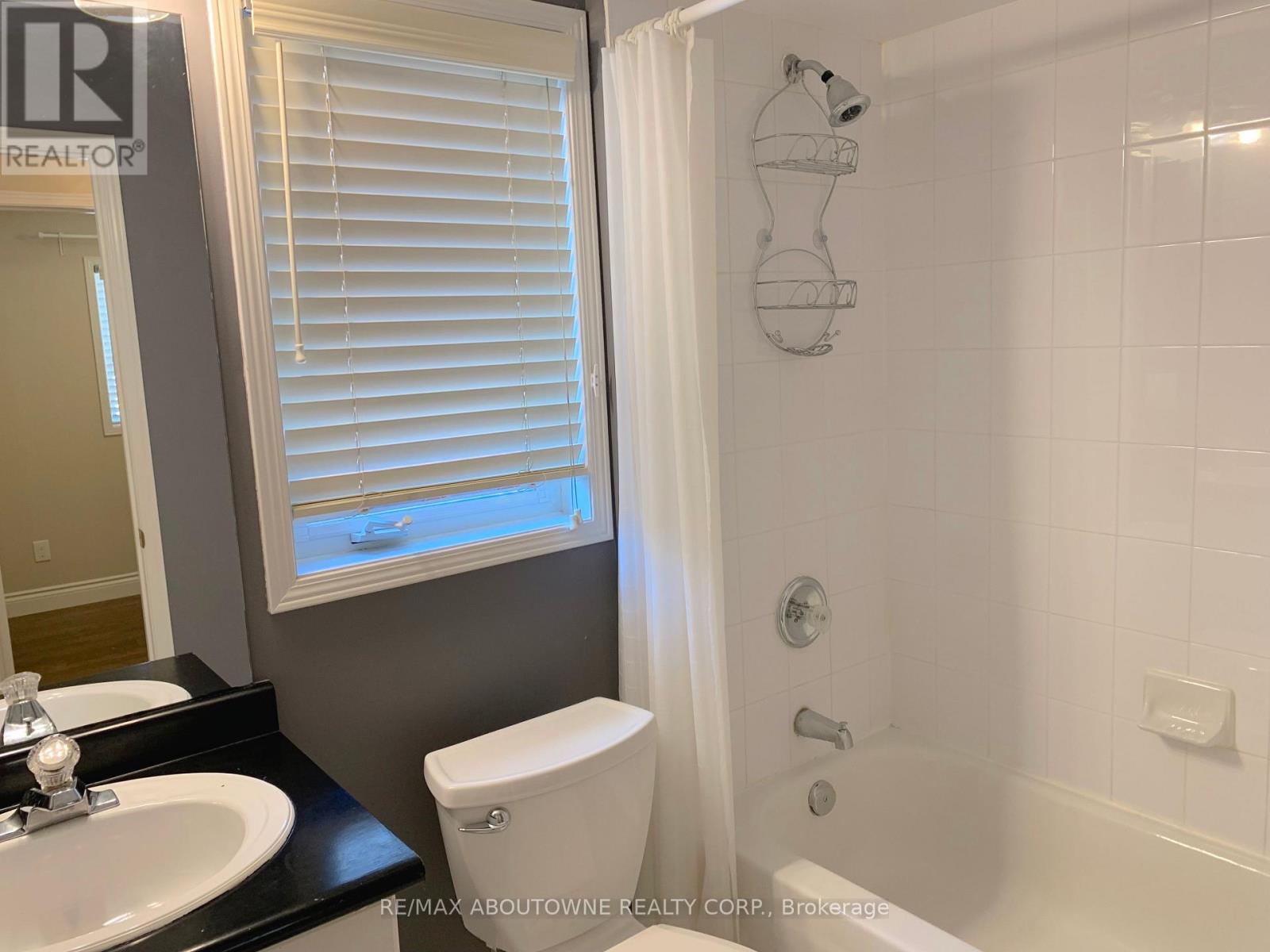 469 Ambleside Drive, Oakville, Ontario  L6H 6N7 - Photo 23 - W13690692