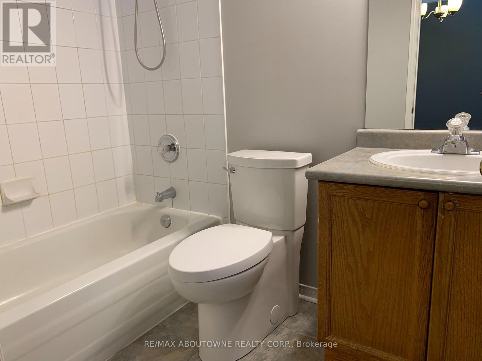 469 Ambleside Drive, Oakville, Ontario  L6H 6N7 - Photo 26 - W13690692