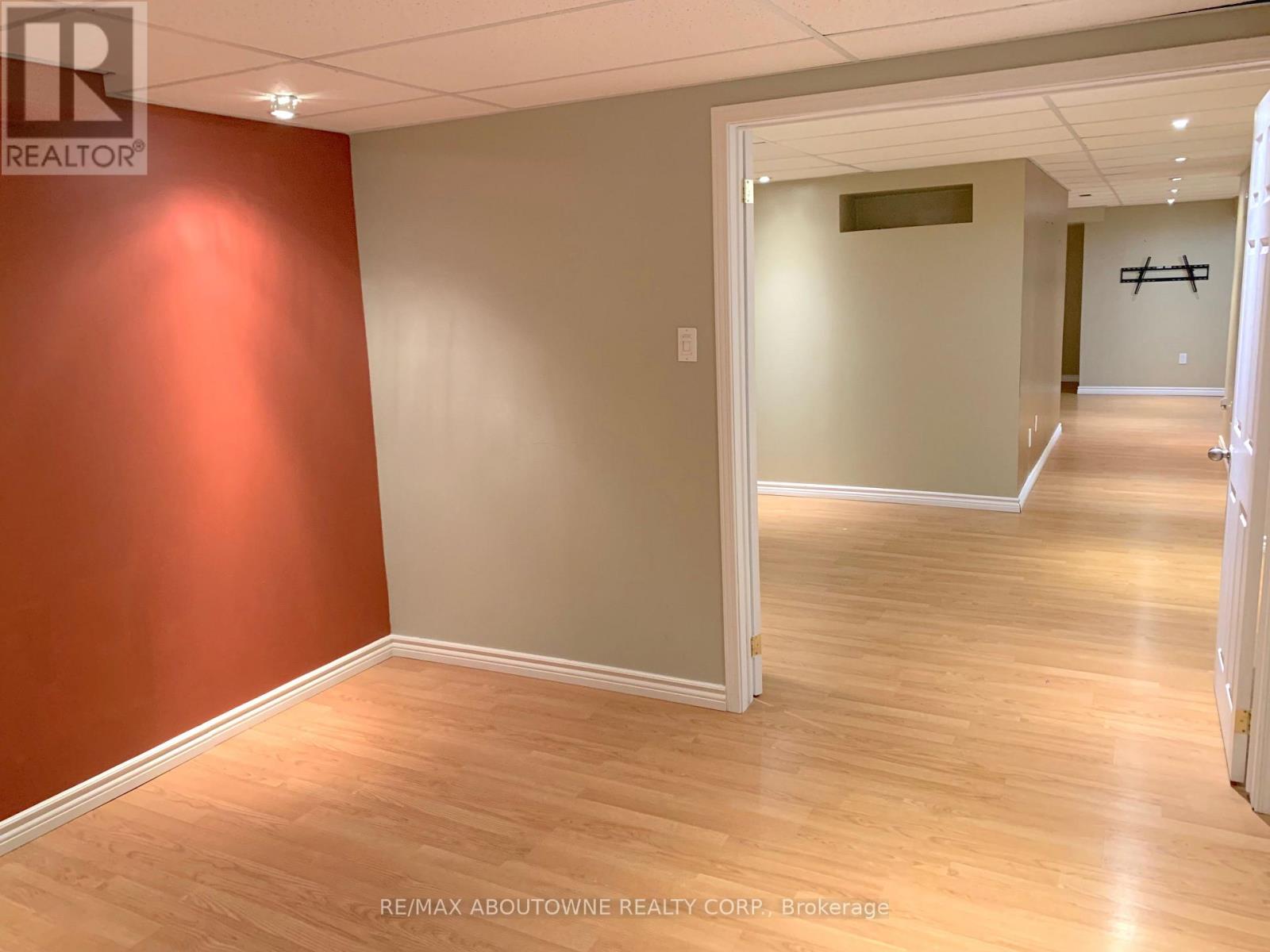 469 Ambleside Drive, Oakville, Ontario  L6H 6N7 - Photo 29 - W13690692