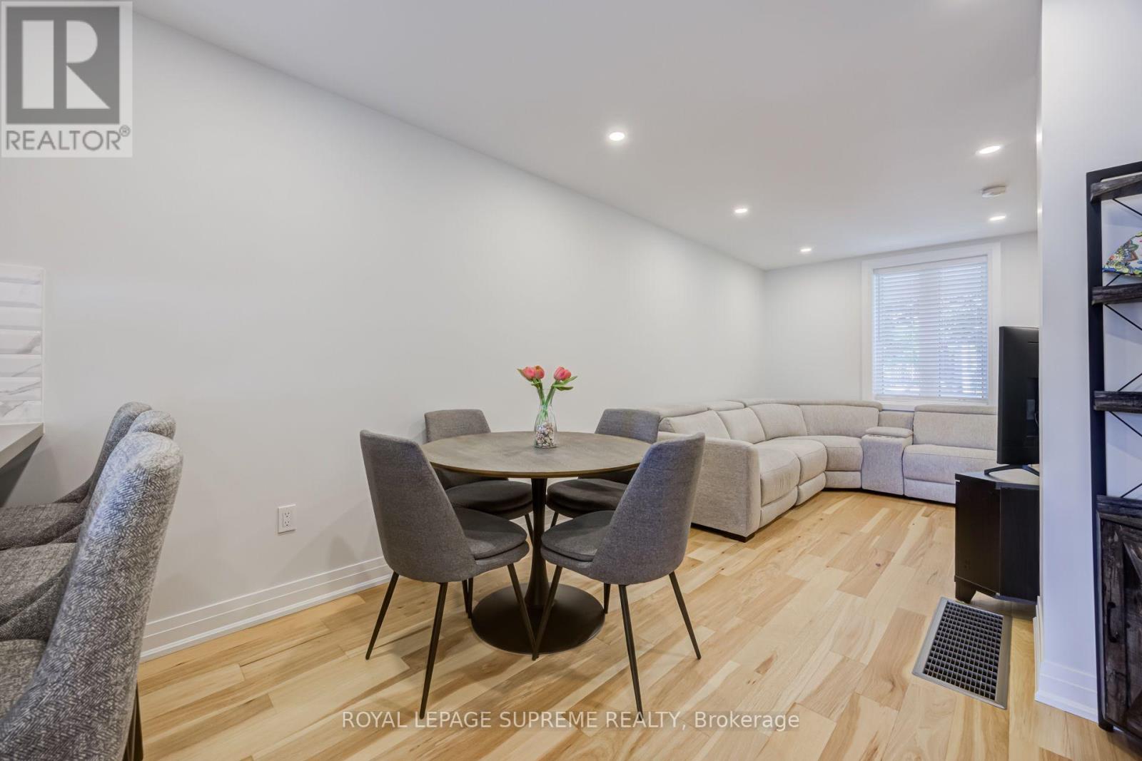 209 Boon Avenue, Toronto, Ontario  M6E 3Z7 - Photo 11 - W13690712