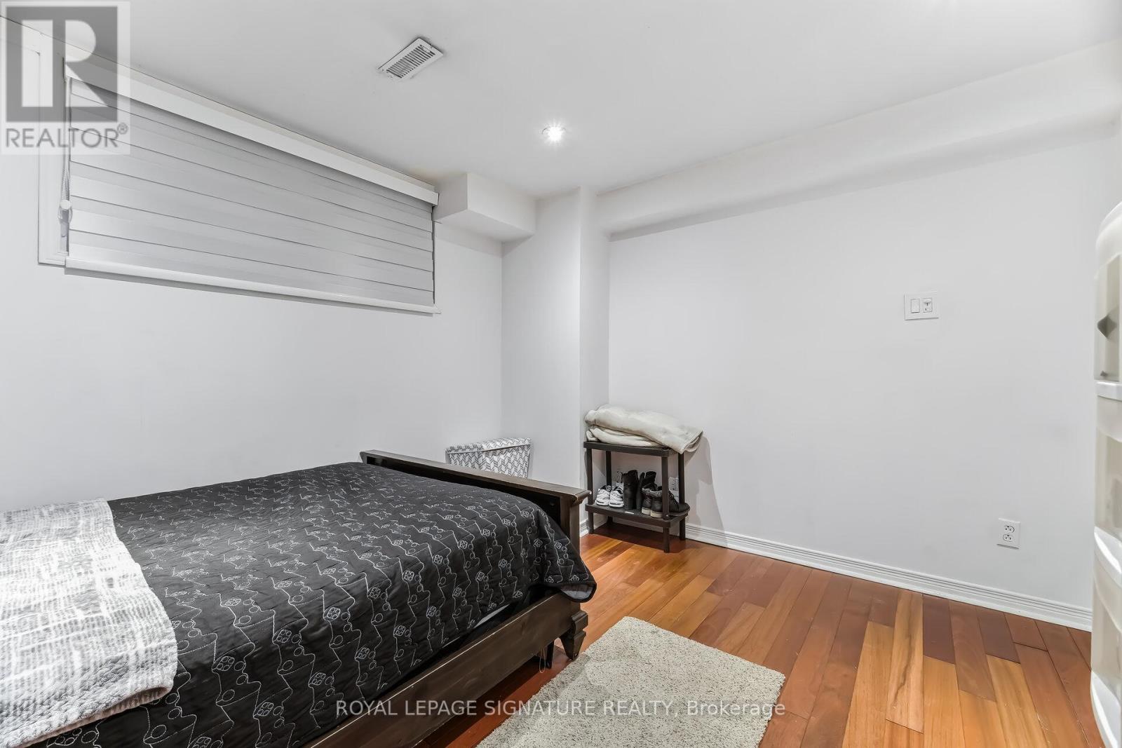 2498 Mainroyal Street S, Mississauga, Ontario  L5L 1C9 - Photo 39 - W13690736