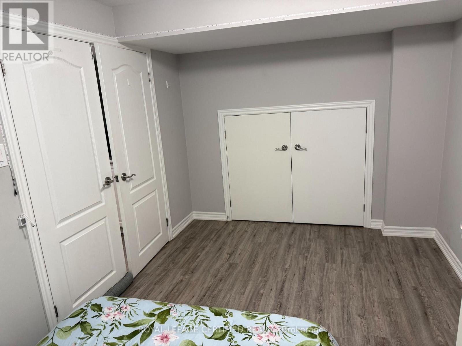 3226 Paul Henderson Drive, Mississauga, Ontario  L5M 0H3 - Photo 45 - W13690740