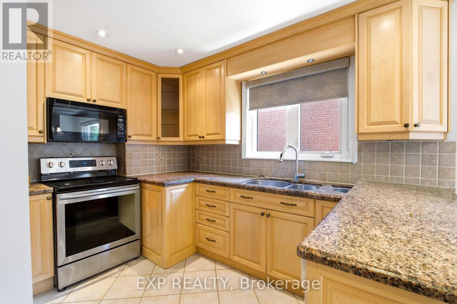 3671 Holden Crescent, Mississauga, Ontario  L5A 2V9 - Photo 10 - W13690770