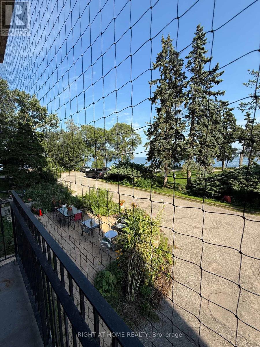 105 - 2 Royal York Road, Toronto, Ontario  M8V 2S6 - Photo 11 - W13690790