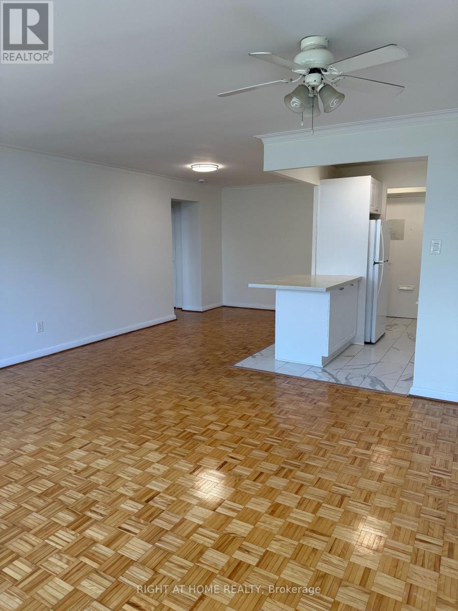105 - 2 Royal York Road, Toronto, Ontario  M8V 2S6 - Photo 14 - W13690790