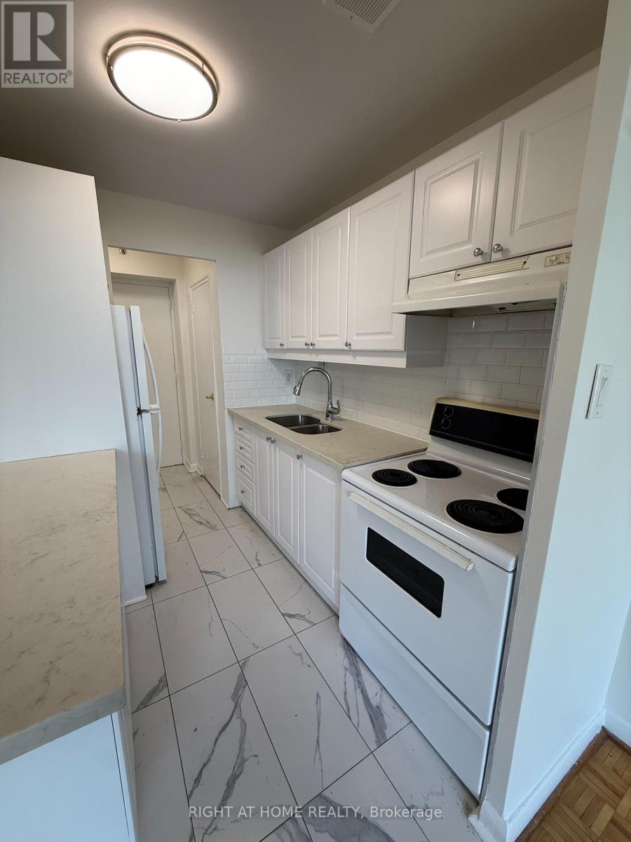105 - 2 Royal York Road, Toronto, Ontario  M8V 2S6 - Photo 19 - W13690790