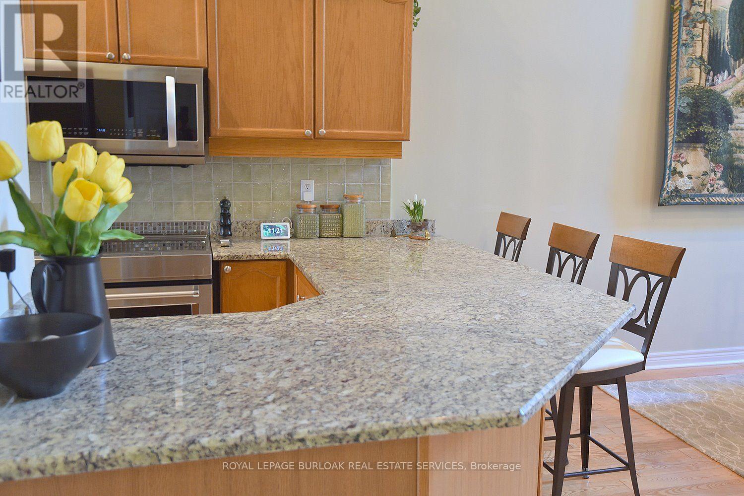 13 - 476 Walkers Line, Burlington, Ontario  L7N 2E2 - Photo 18 - W13690808