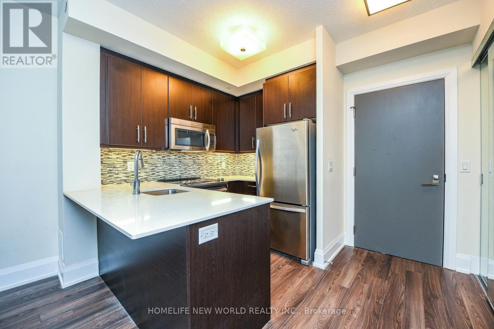503 - 1 Old Mill Drive, Toronto, Ontario  M6S 0A1 - Photo 3 - W13690860