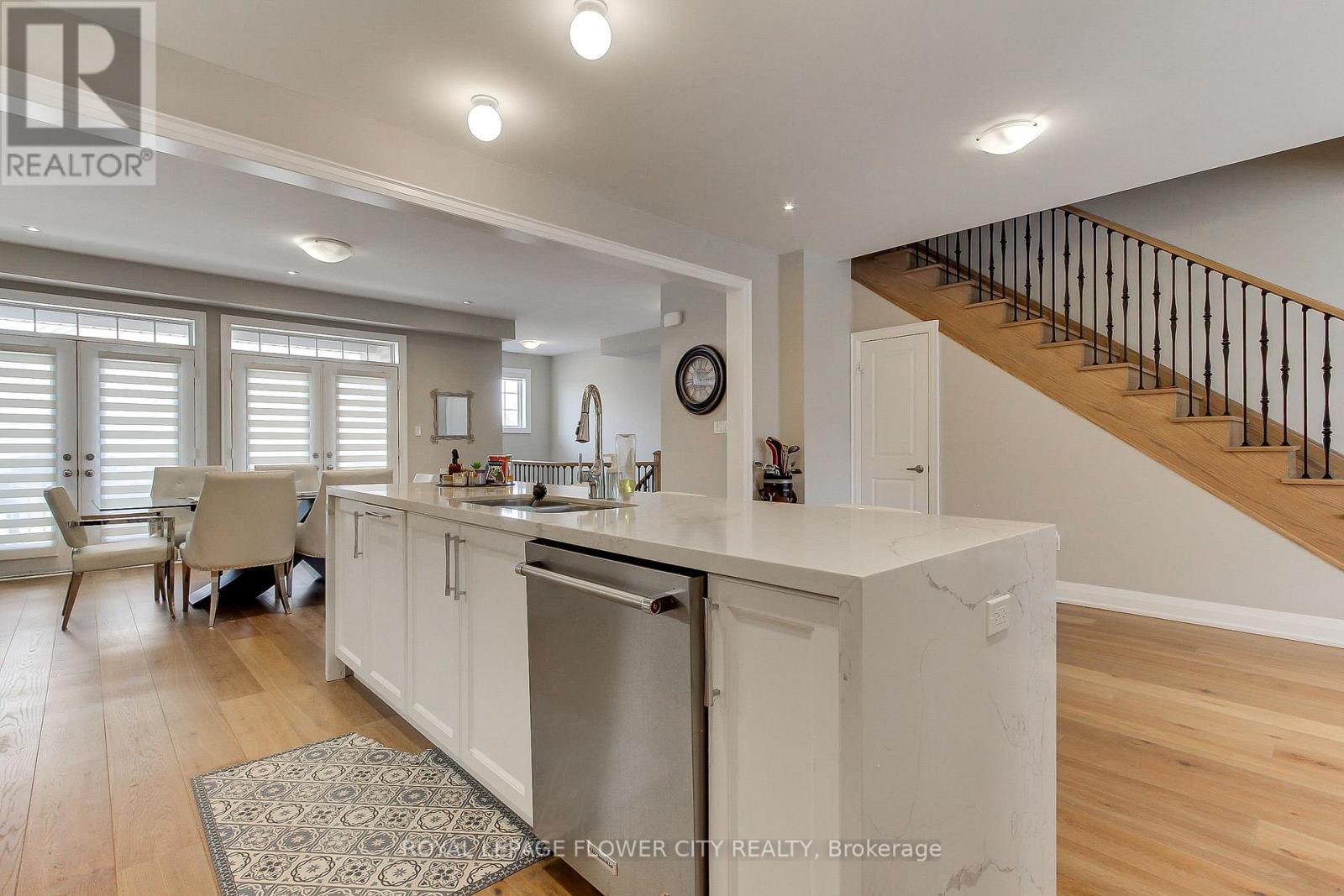 3079 Postridge Drive, Oakville, Ontario  L6H 0S1 - Photo 13 - W13690862