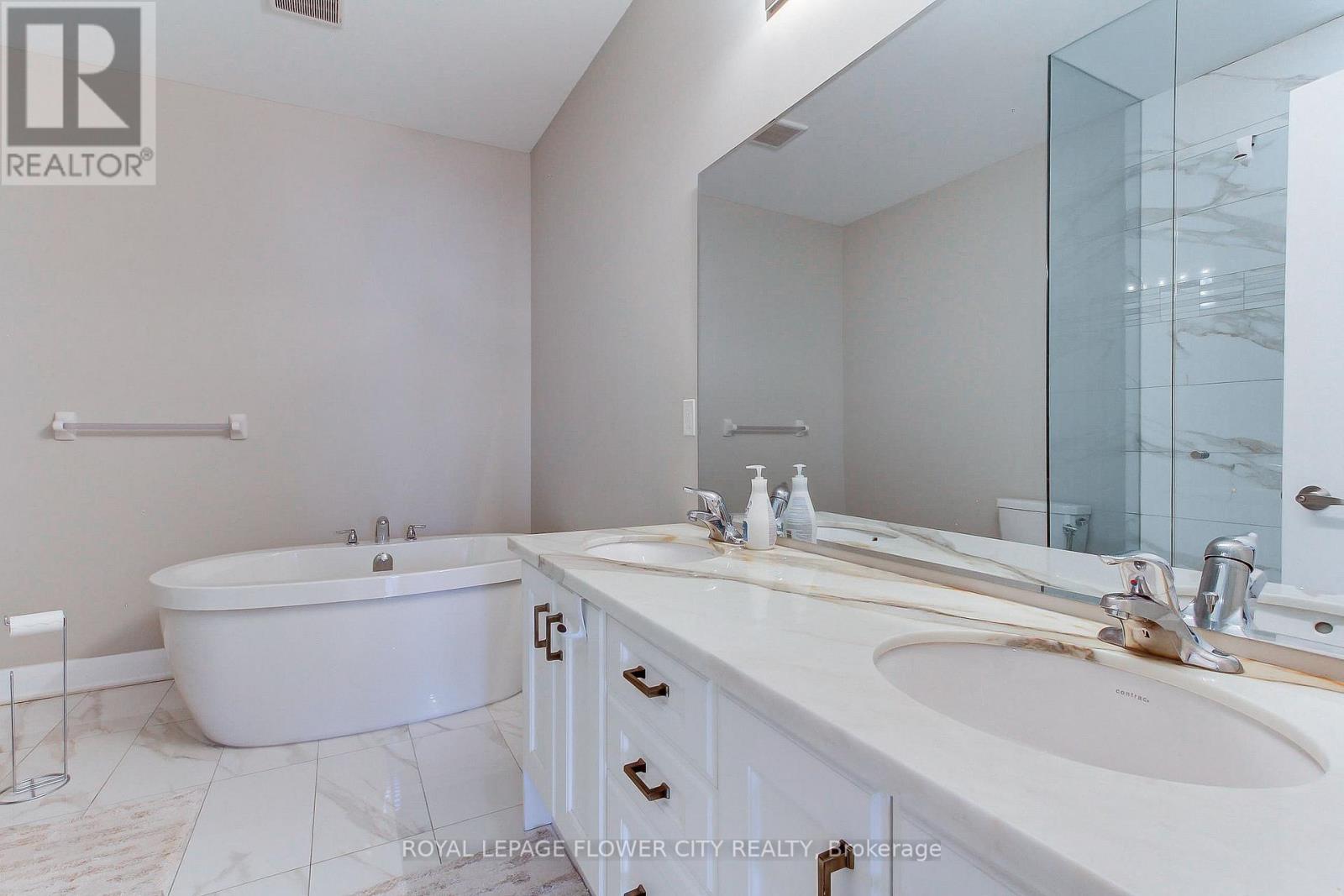 3079 Postridge Drive, Oakville, Ontario  L6H 0S1 - Photo 22 - W13690862