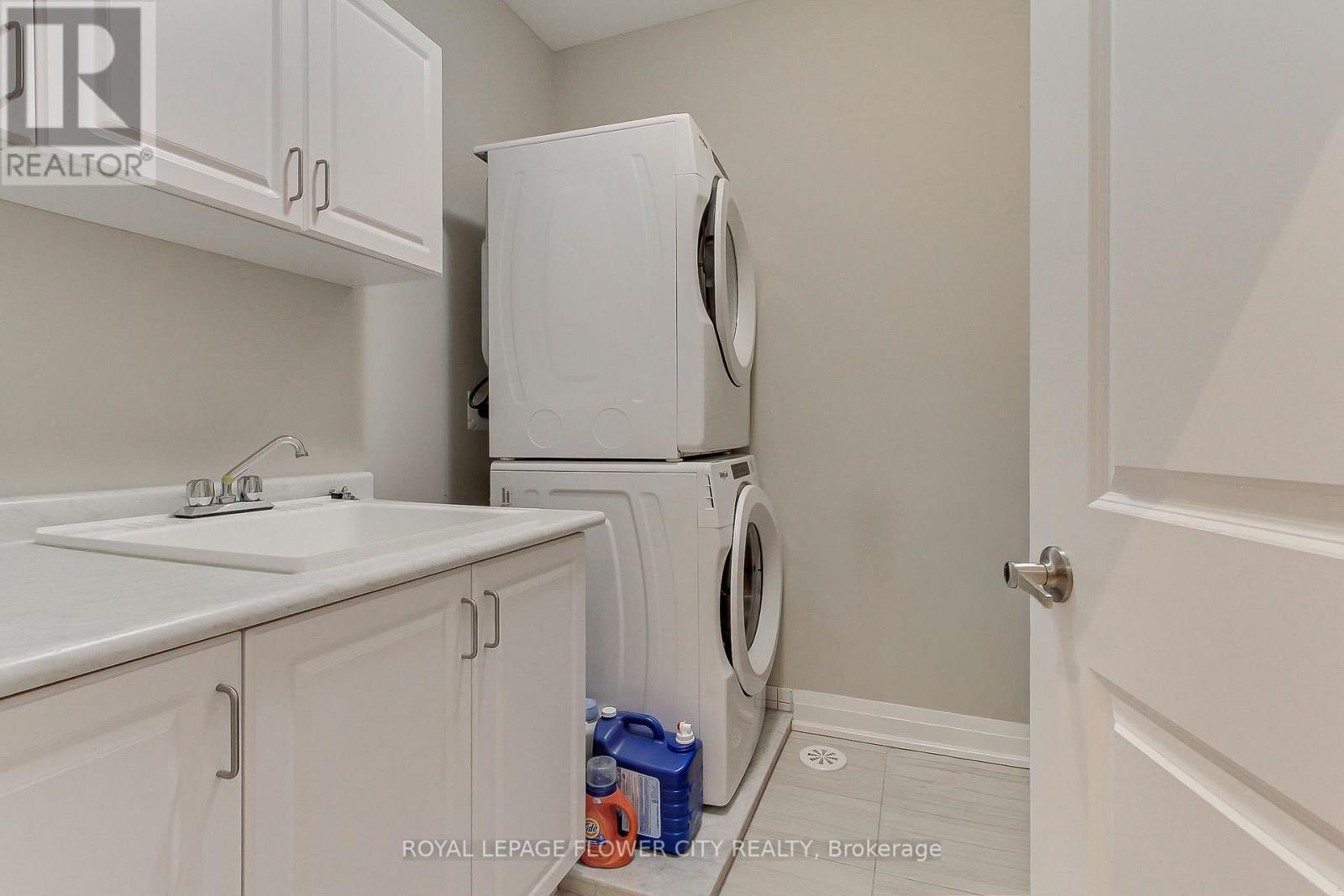 3079 Postridge Drive, Oakville, Ontario  L6H 0S1 - Photo 29 - W13690862
