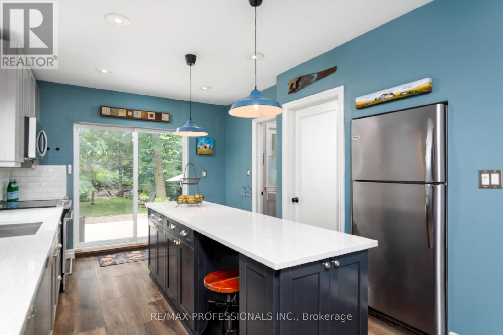 1364 Islington Avenue, Toronto, Ontario  M9A 3K6 - Photo 15 - W13690872