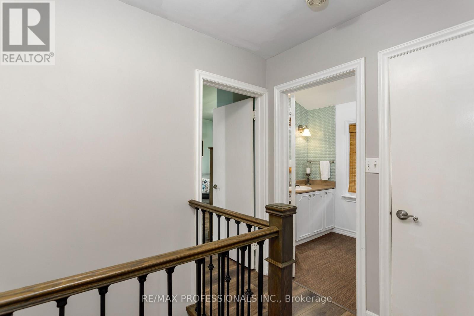 1364 Islington Avenue, Toronto, Ontario  M9A 3K6 - Photo 23 - W13690872