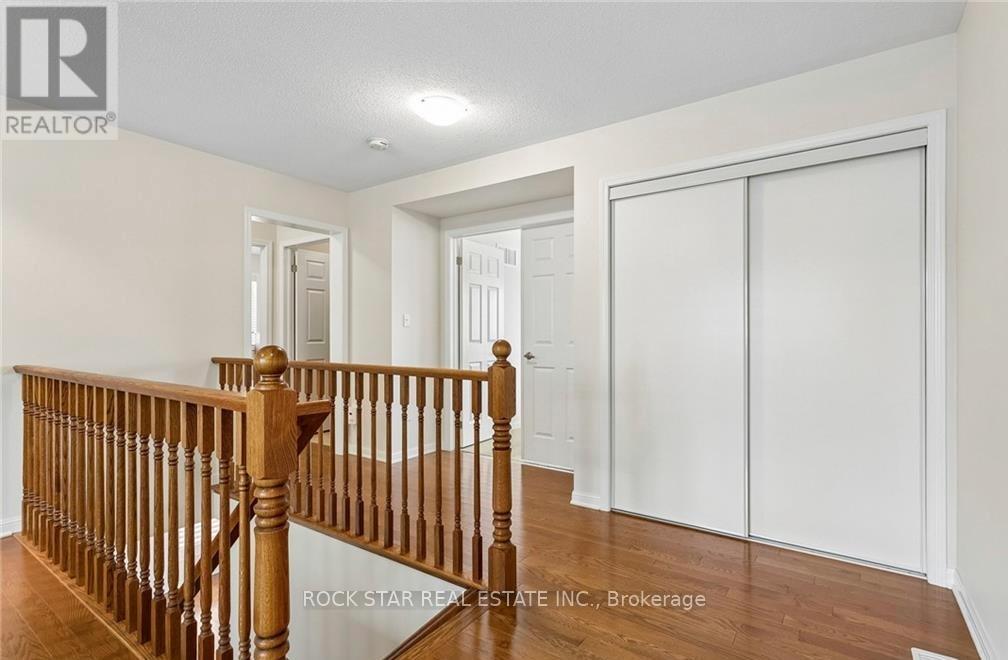 10 Klemscott Road, Brampton, Ontario  L7A 0P5 - Photo 12 - W13690880