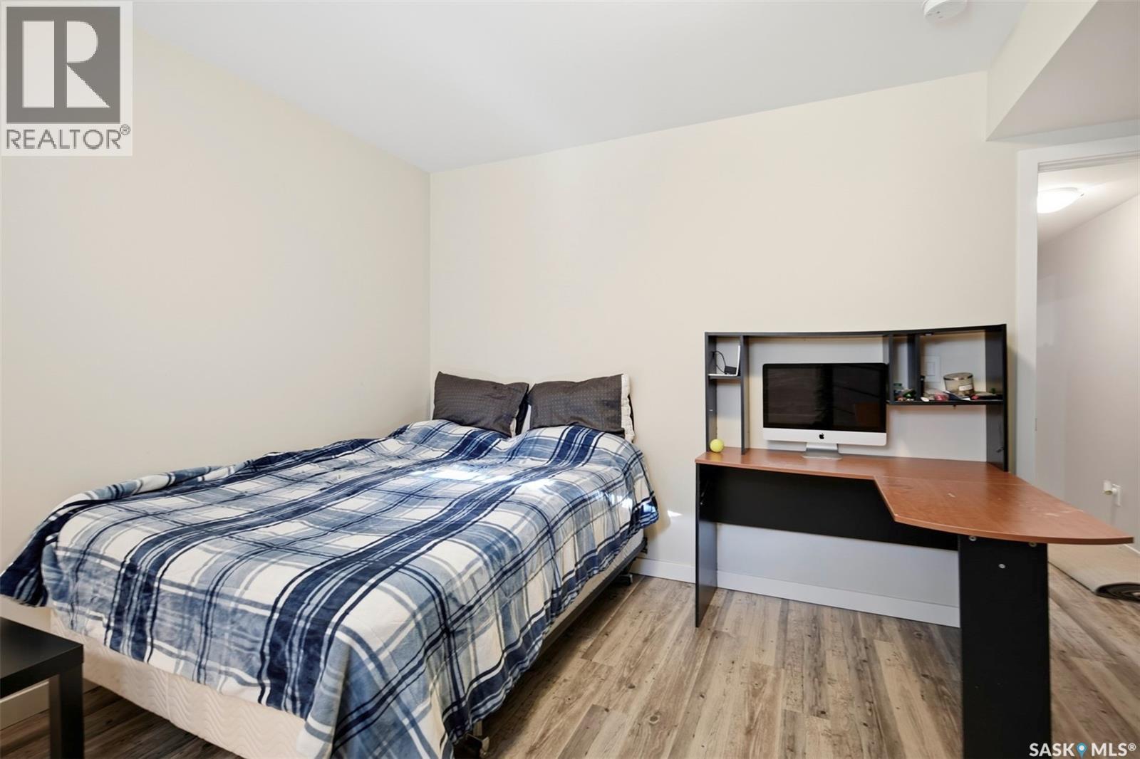 2136 B Lorne Avenue, Saskatoon, Saskatchewan  S7J 0R5 - Photo 35 - SK045751