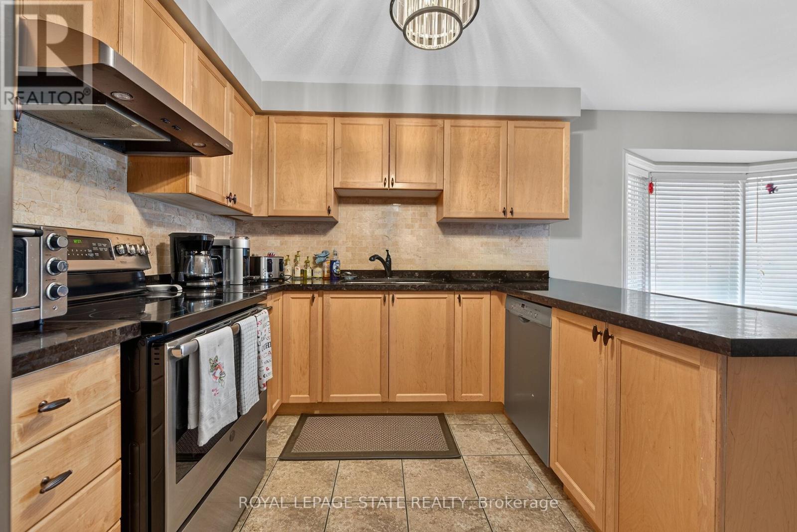 47 Hannon Crescent, Hamilton, Ontario  L0R 1P0 - Photo 9 - X13690900
