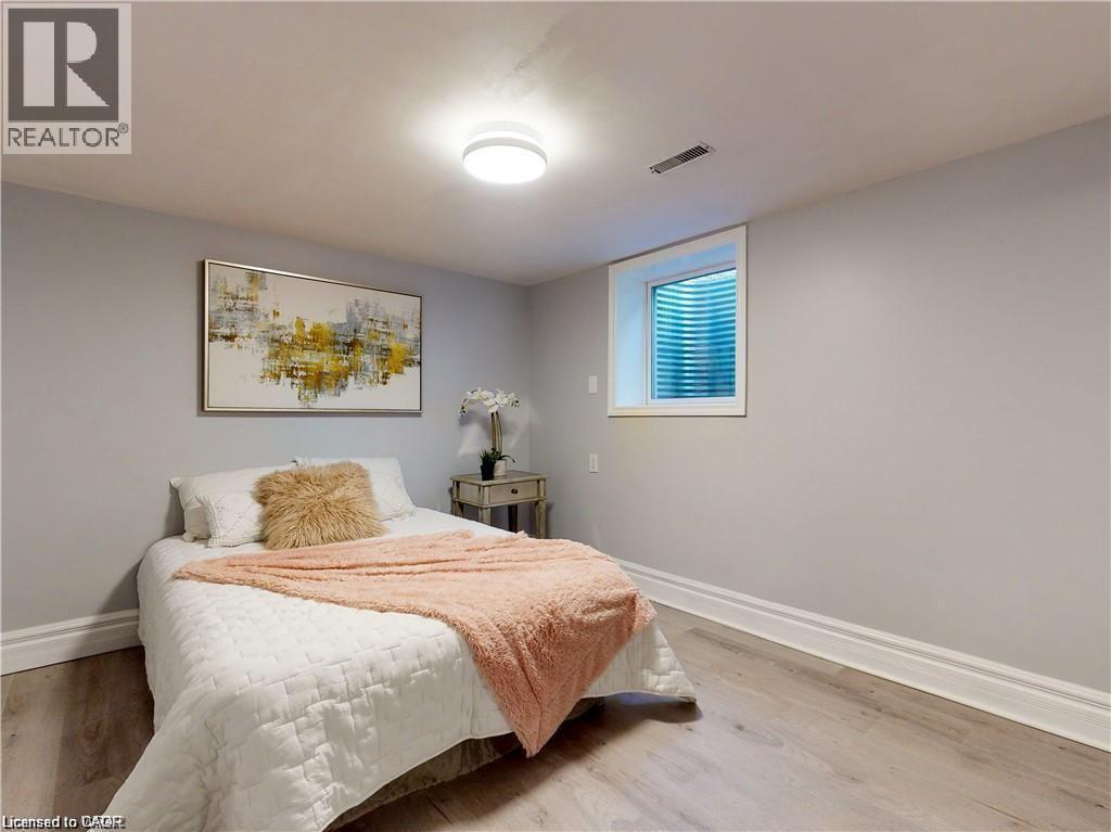 206 Hahn Avenue Unit# Basement, Cambridge, Ontario  N3C 2Z2 - Photo 4 - 40852615