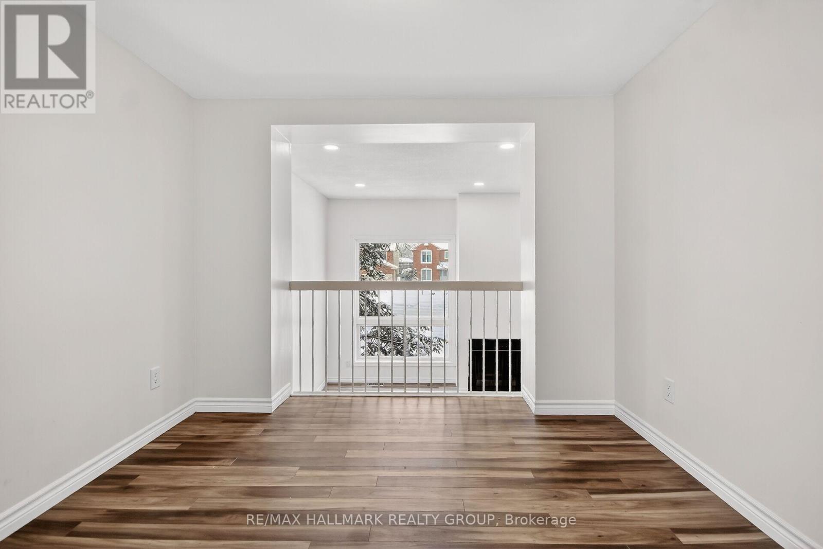 7 - 86 Esterlawn Private, Ottawa, Ontario K2A 4C1 - Photo 16 - X12732180
