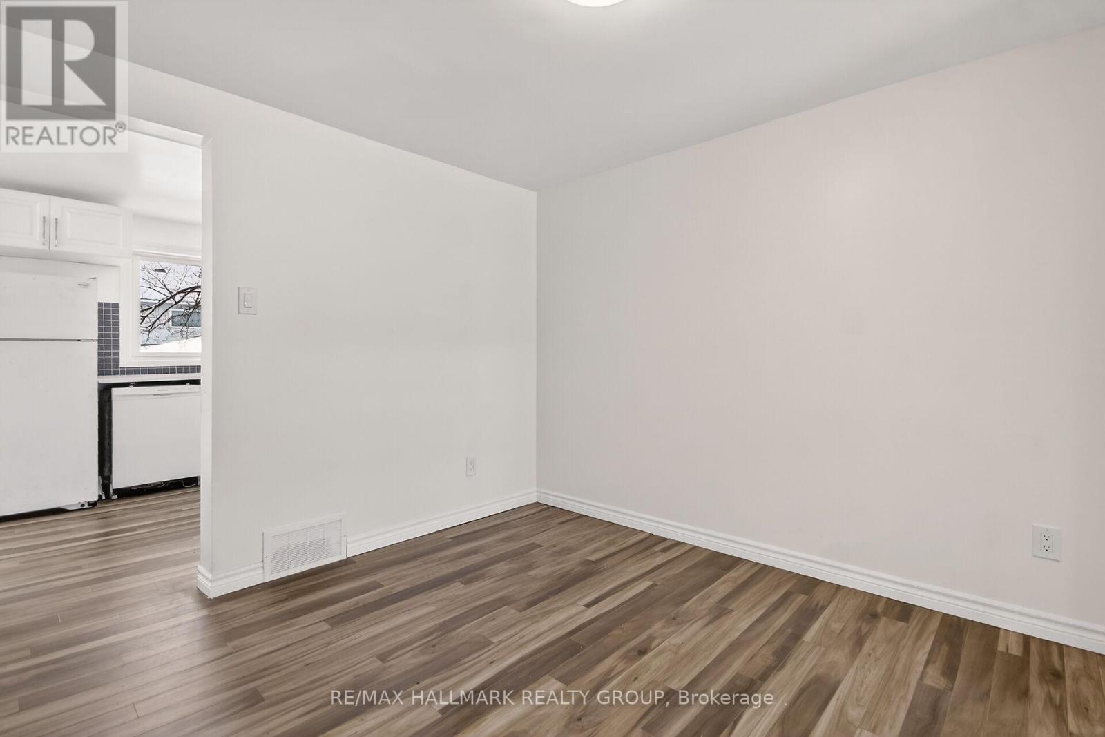 7 - 86 Esterlawn Private, Ottawa, Ontario K2A 4C1 - Photo 15 - X12732180