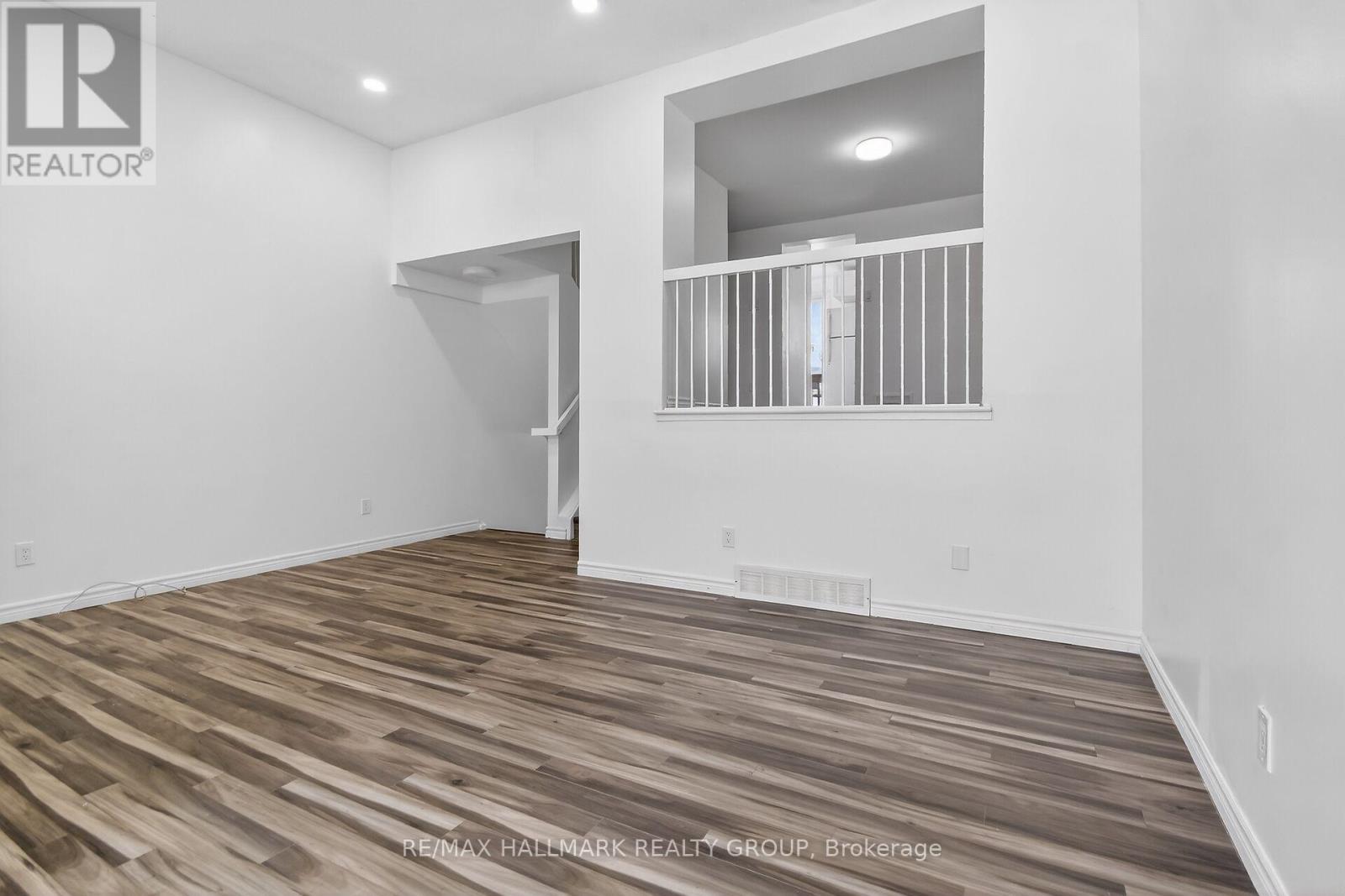 7 - 86 Esterlawn Private, Ottawa, Ontario K2A 4C1 - Photo 22 - X12732180