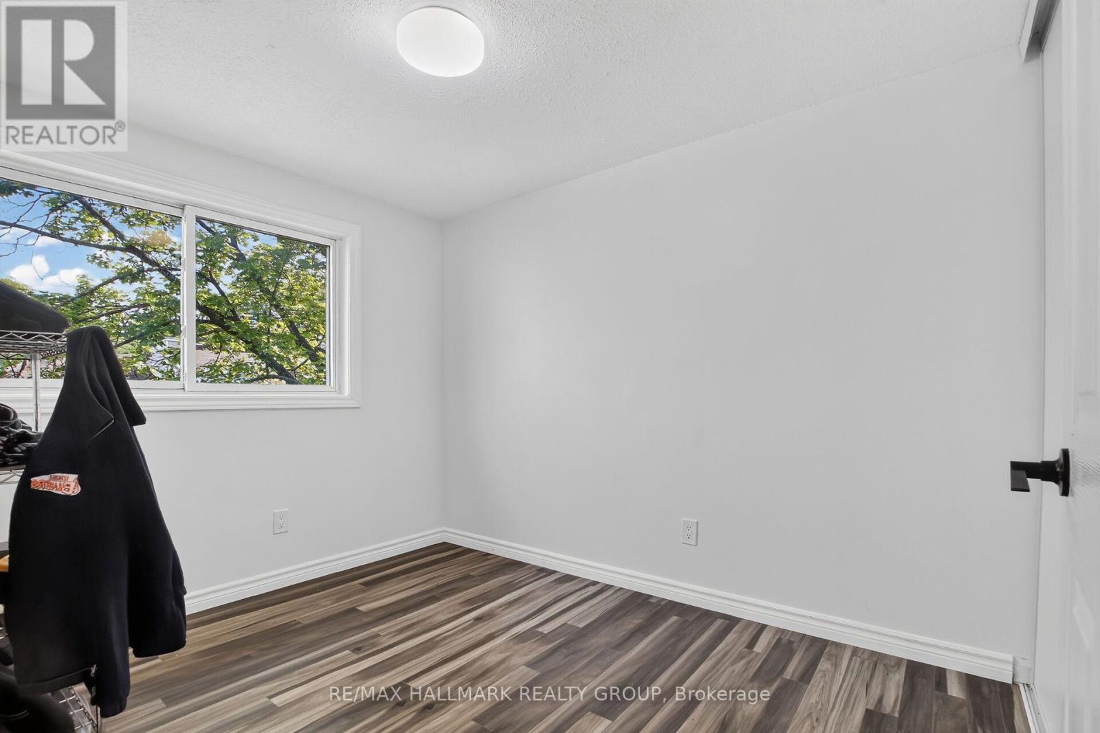 7 - 86 Esterlawn Private, Ottawa, Ontario K2A 4C1 - Photo 37 - X12732180