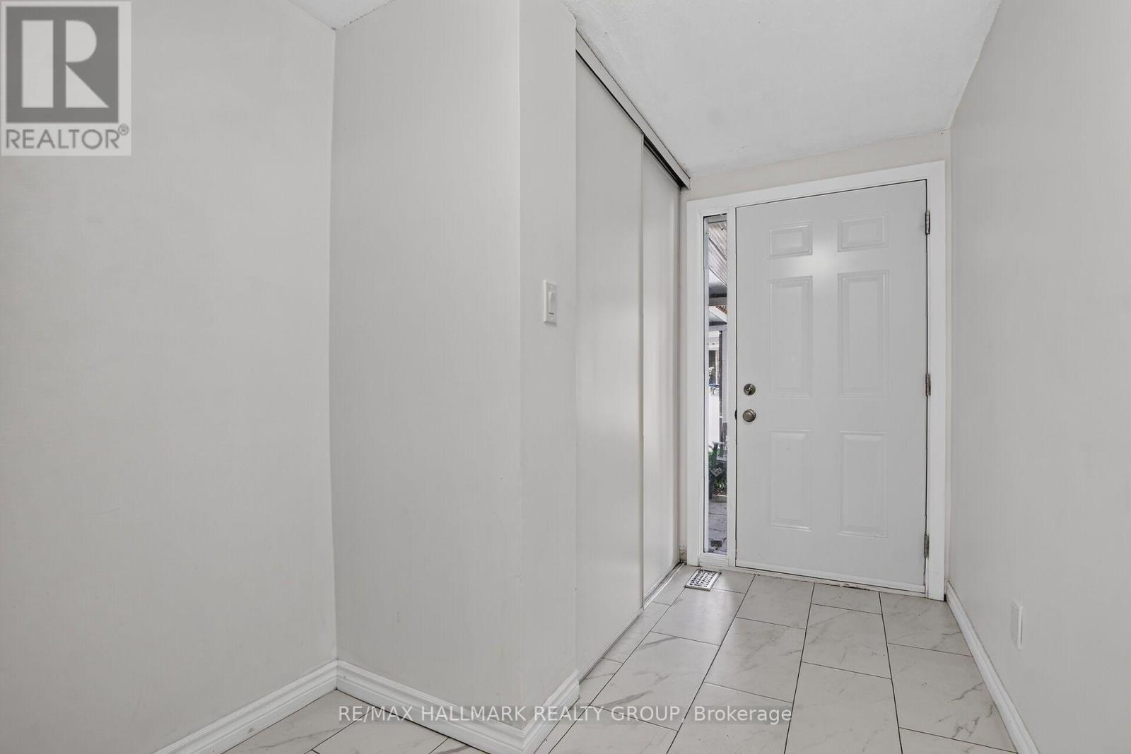 7 - 86 Esterlawn Private, Ottawa, Ontario K2A 4C1 - Photo 41 - X12732180