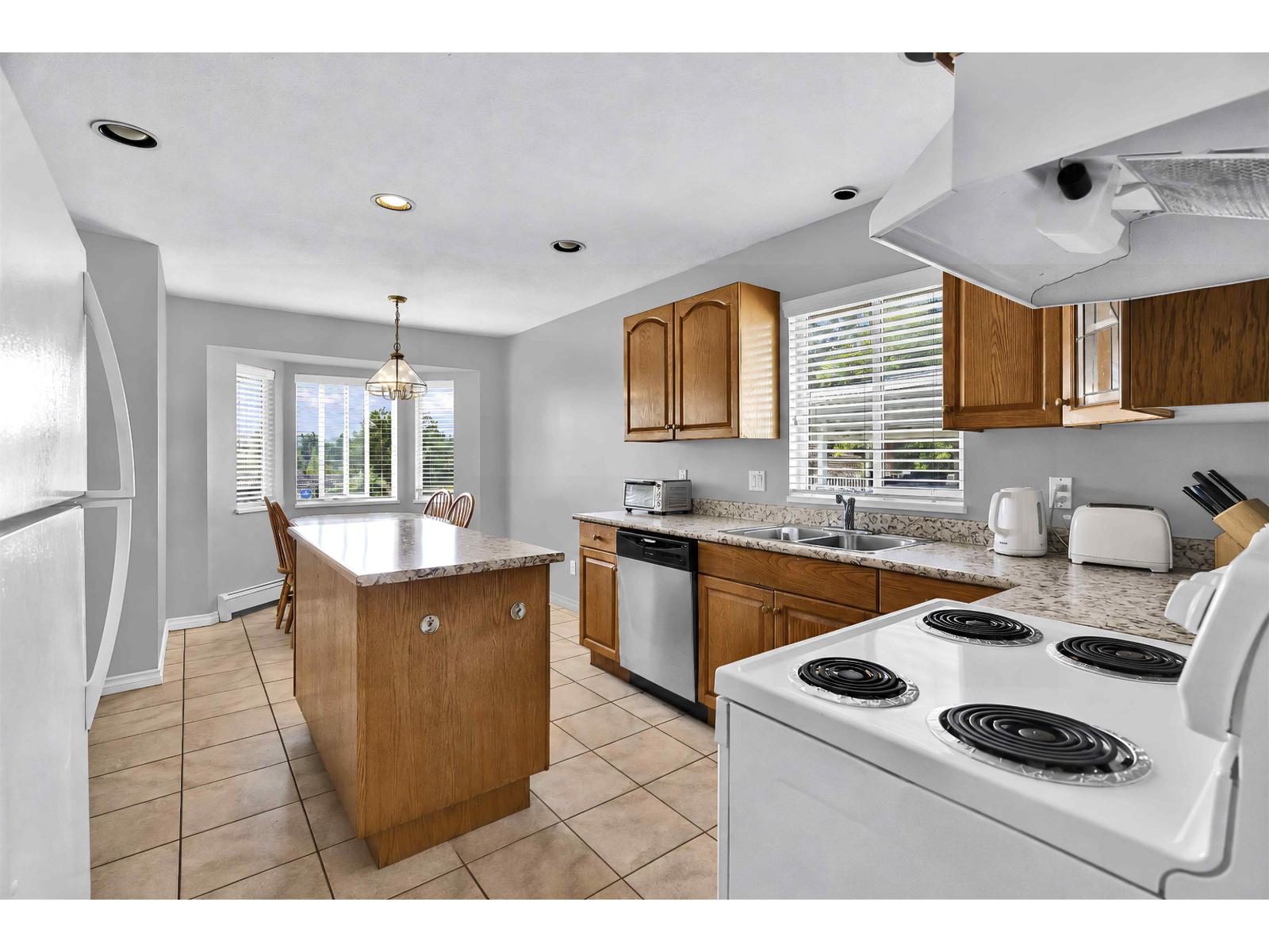 14332 68 Avenue, Surrey, British Columbia  V3W 2H4 - Photo 13 - R3156169