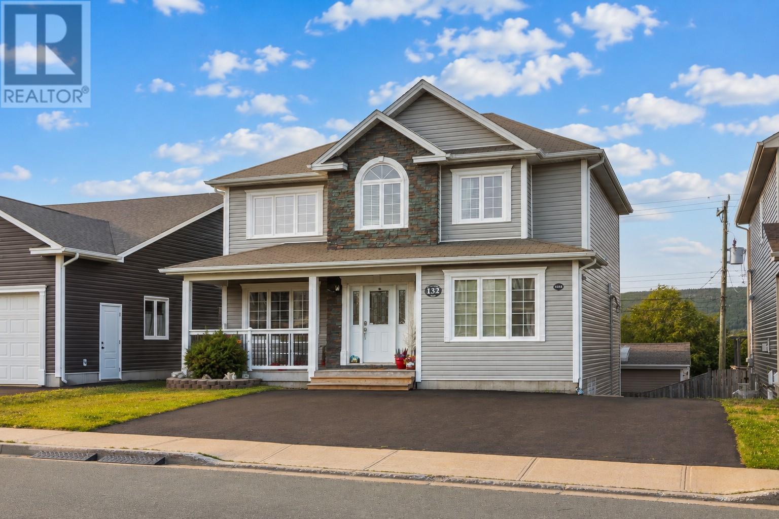 132 Castle Bridge Drive, St. John's — photo 2